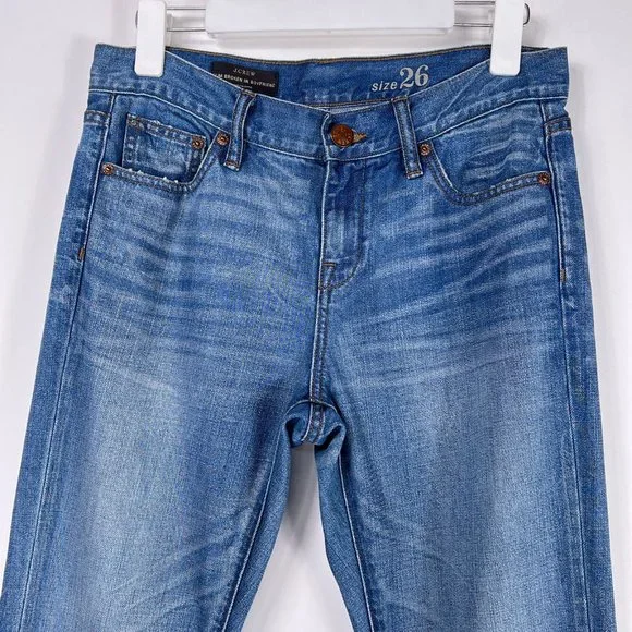 J Crew Slim Mid Rise Broken In Boyfriend Jeans Light Blue Distressed Jeans Sz 26 - Picture 4 of 12